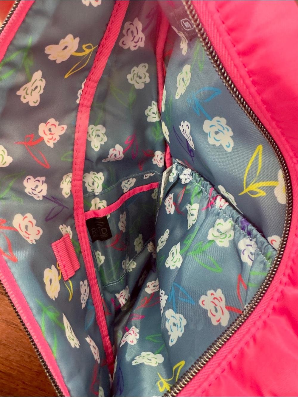 Lug Windsail Sling Backpack Bag Magenta Pink Crossbody Travel Bag - Picture 8 of 10